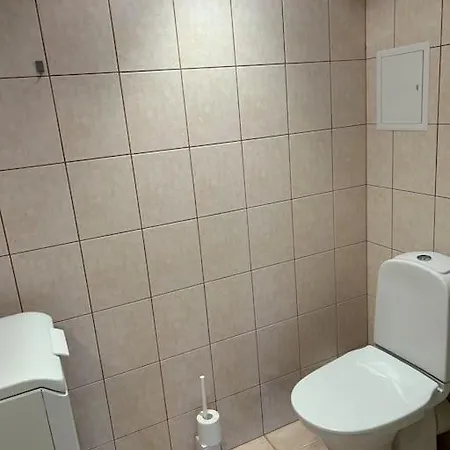 Avar Roduga Korter Vaikses Kesklinnas Tartu Exterior photo